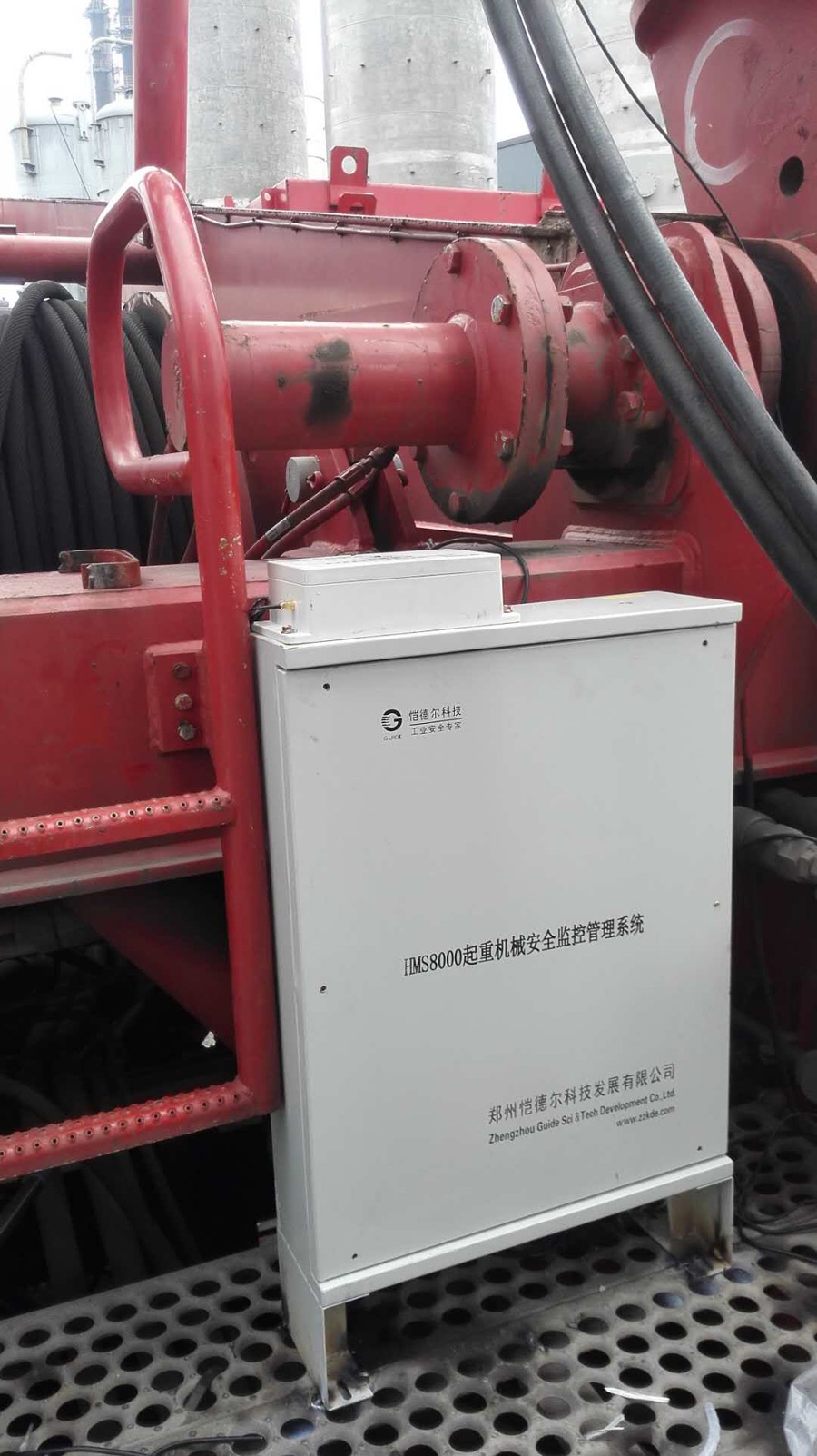 愷德爾成功交付黑龍江七臺河履帶吊安全監控系統使用
